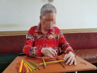 나무젓가락 쌓기