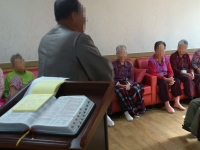 주일에 예배를 드립니…